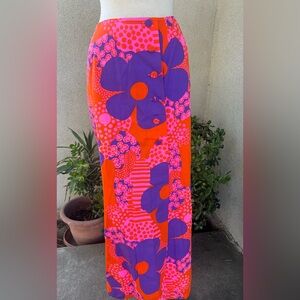 Vintage mod wrap maxi skirt neon floral print cotton button Closure Sz 11 M